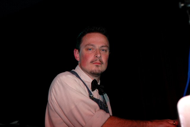 min 2007 11 24 riot 124